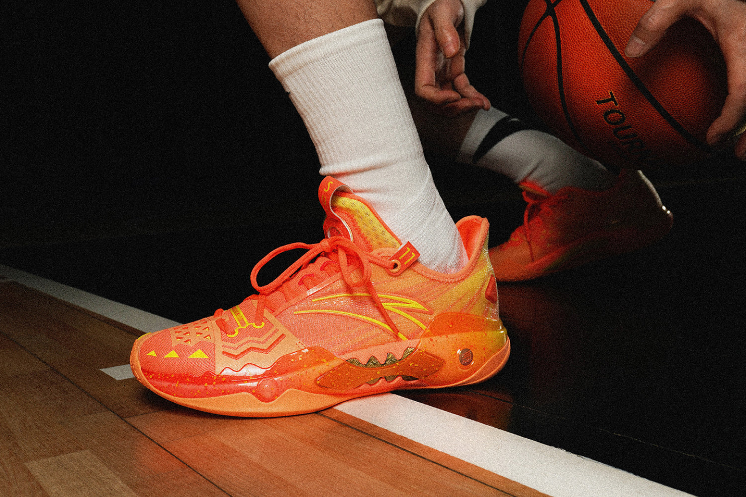 シューズ(男性用) ANTA shock wave5 pro us8.5 Alert! ANTA Shock Wave 5 Pro “Sun” is now available! | ANTA