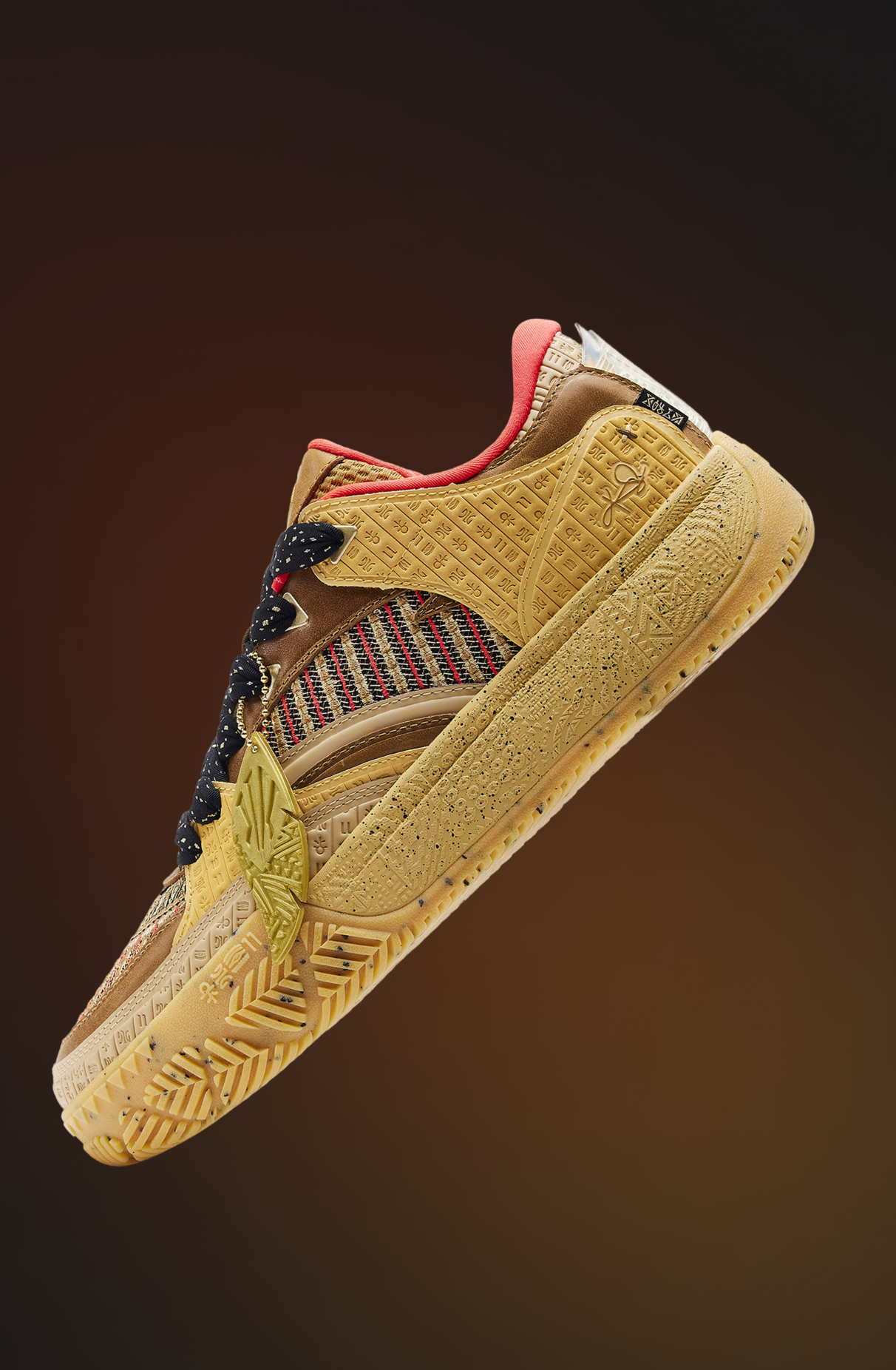 ANTA Hélà Code lifestyle sneaker by Kyrie Irving design details