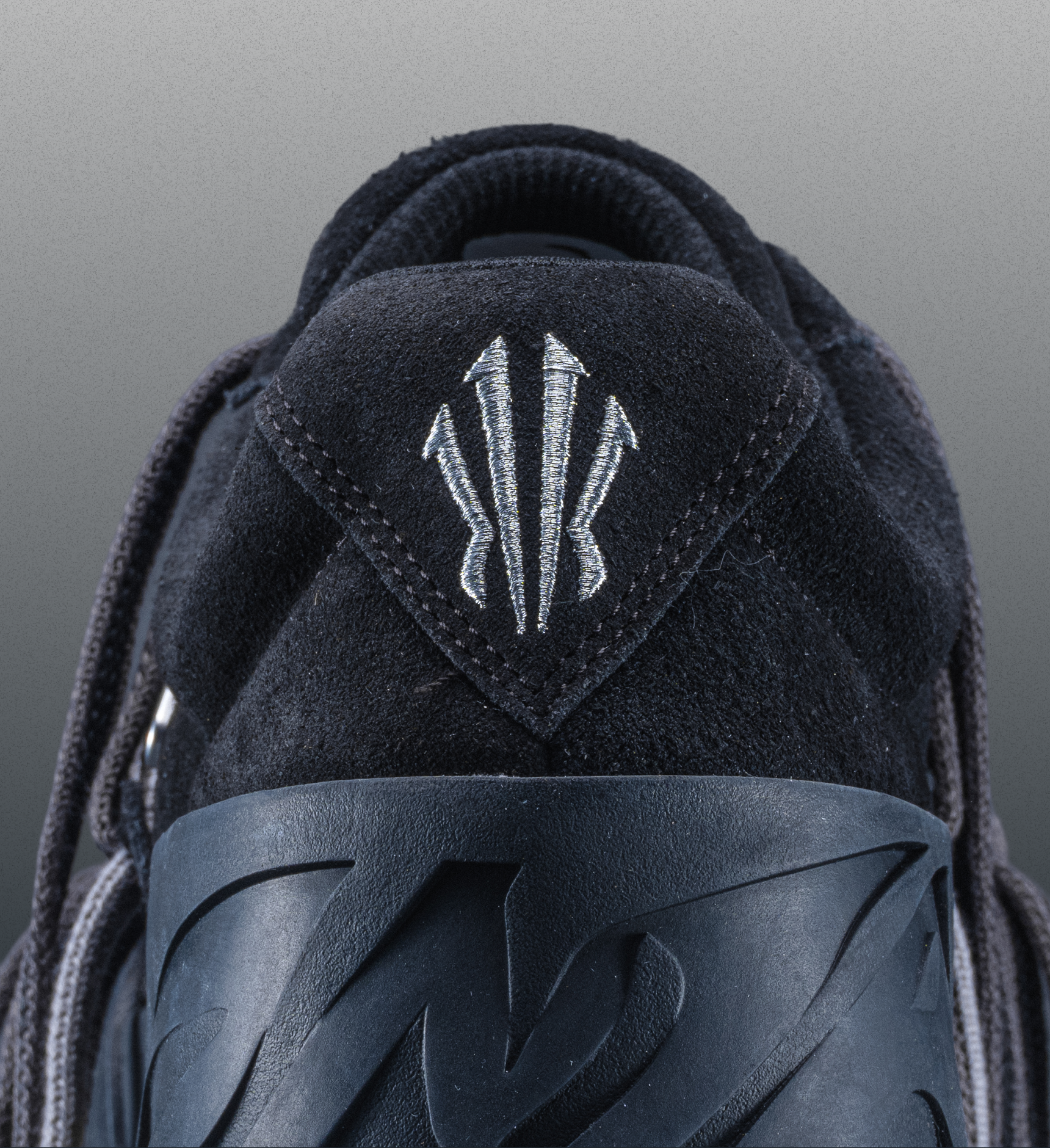 ANTA Hélà Style "Roots" Lifestyle Sneaker by Kyrie Irving Design Details