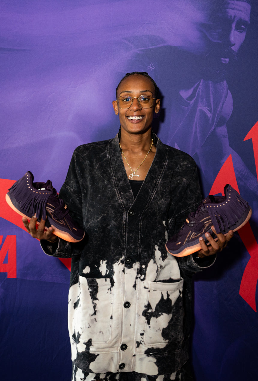 From the WNBA All-star weekend to your collection, the "CROWN JEWEL" worn by ANTA Athelete Brittney Sykes is here to rule.