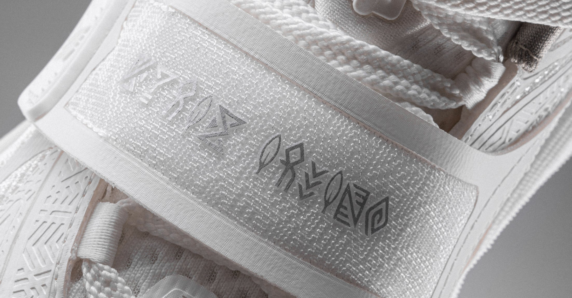 ANTA KAI 1 "Yang" Basketball Shoes by Kyrie Irving
