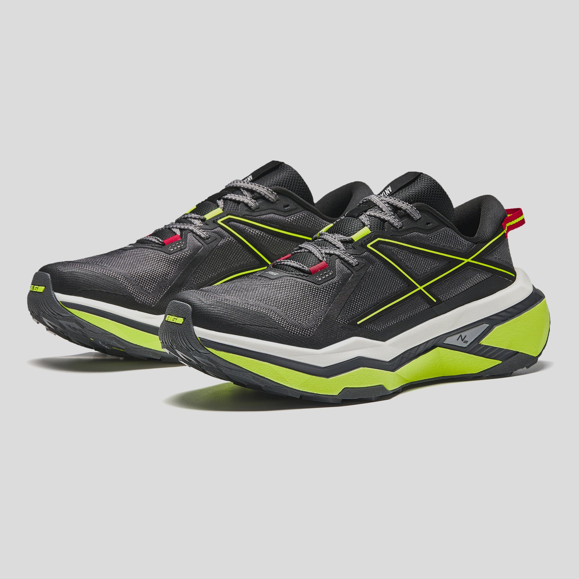 Men's ANTA Saker