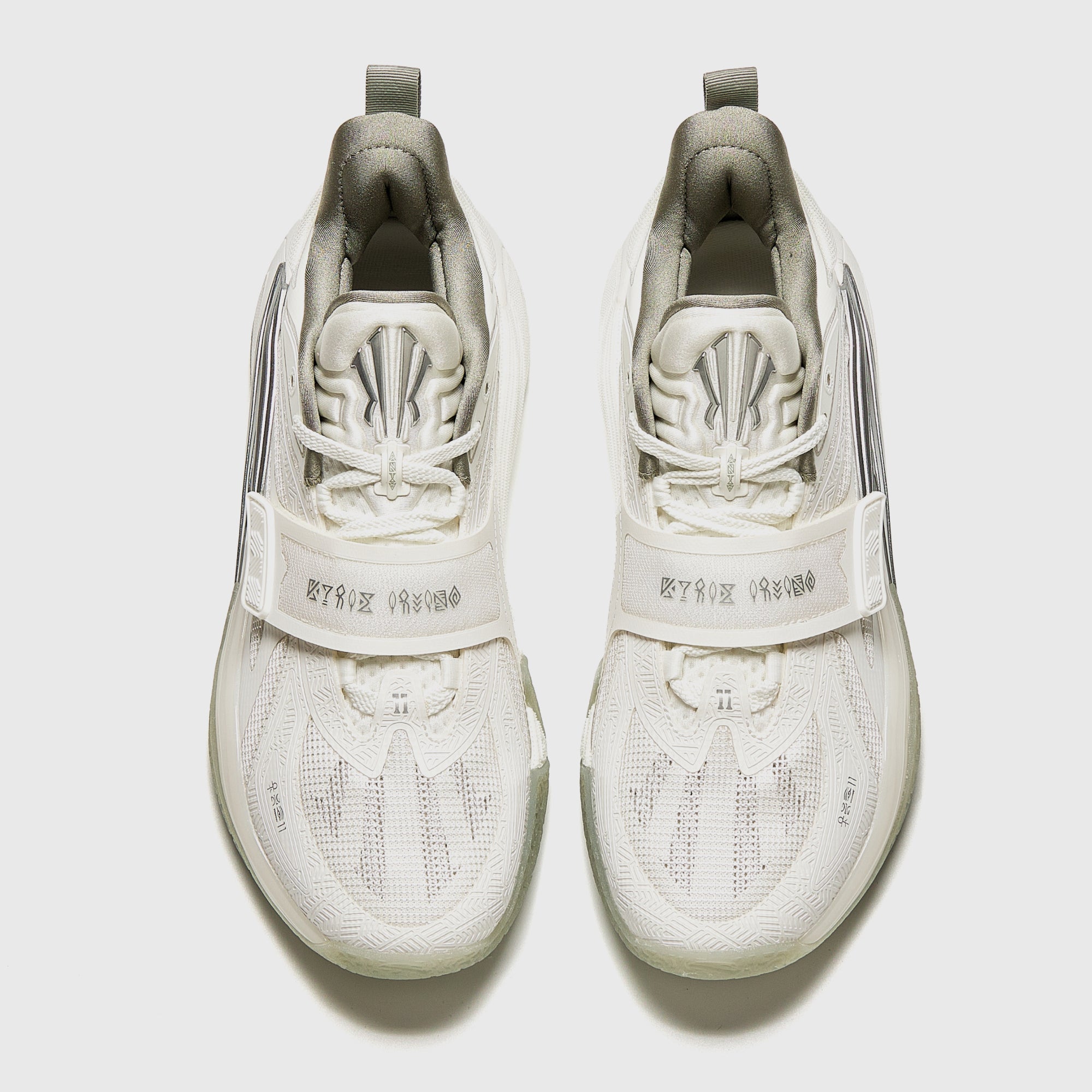 ANTA KAI 1 "Yang" basketball shoes by Kyrie Irving