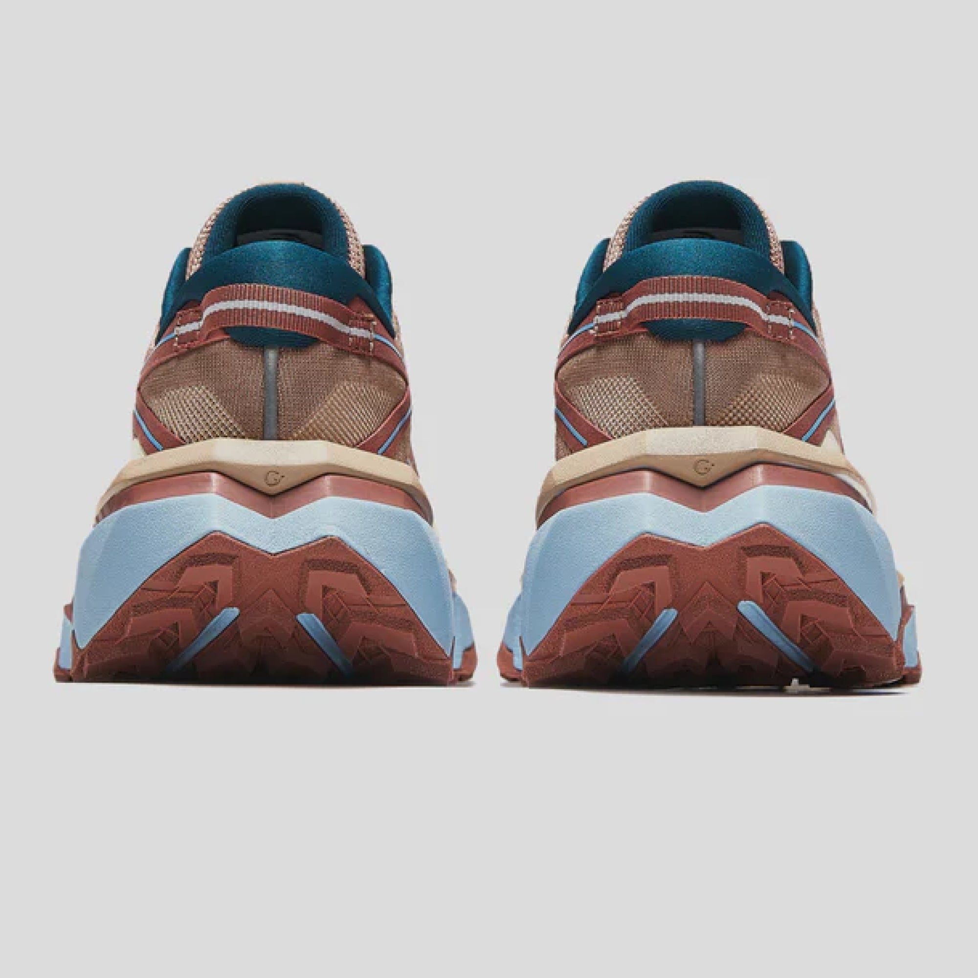 Men's ANTA Saker