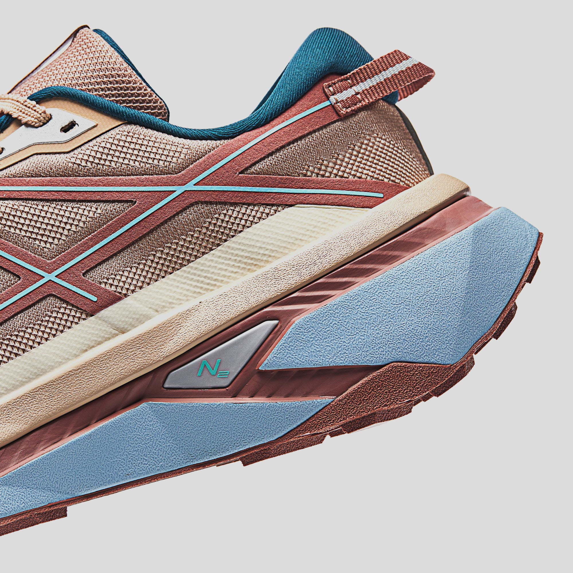 Men's ANTA Saker
