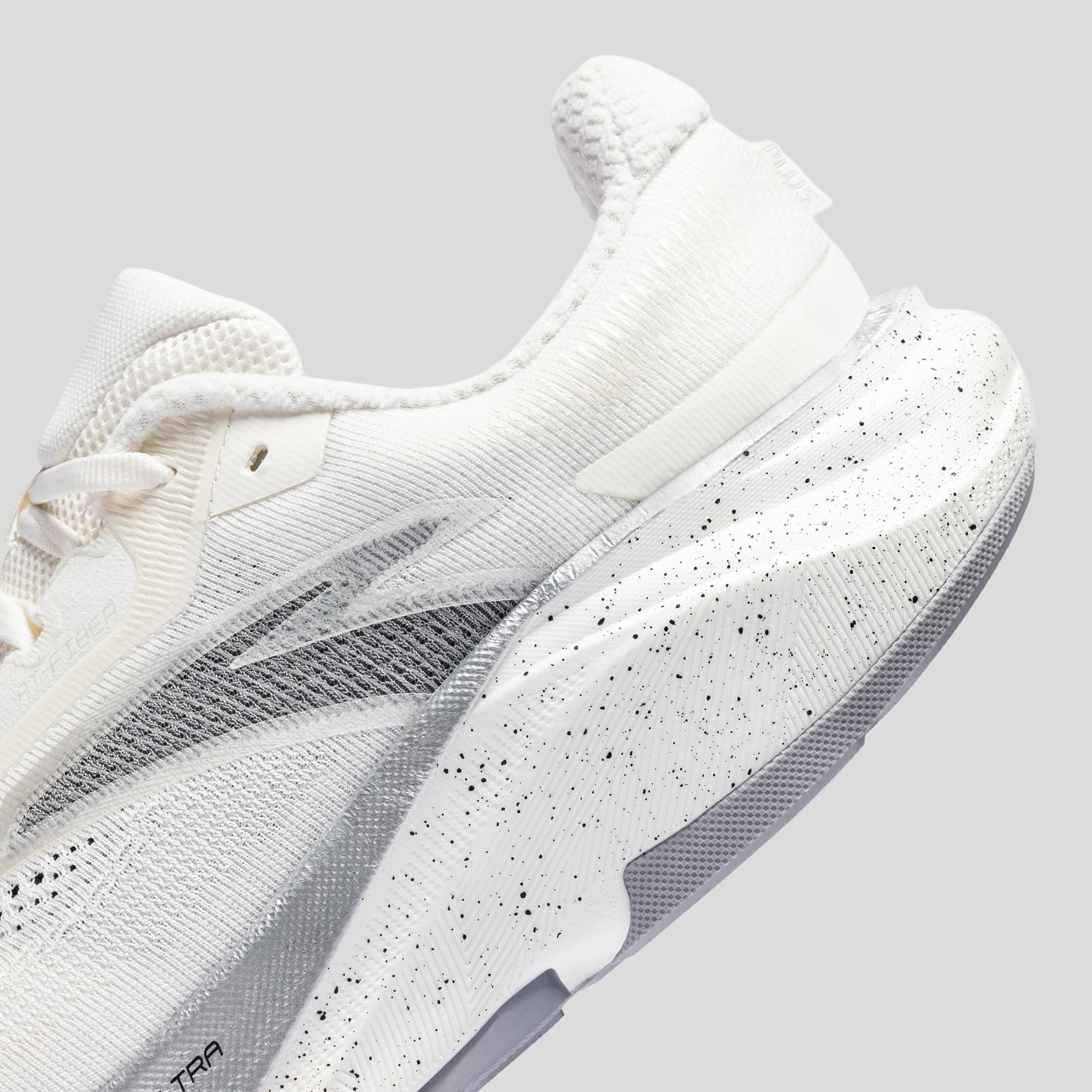 ANTA Bellero 4 PLUS running shoes
