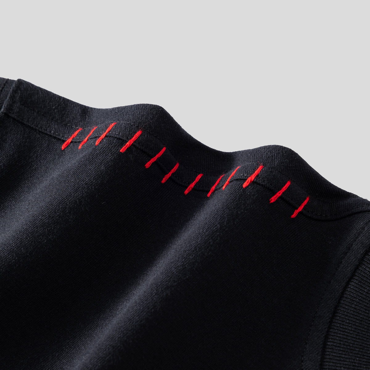 Women's ANTA Hélà Sister's Tee