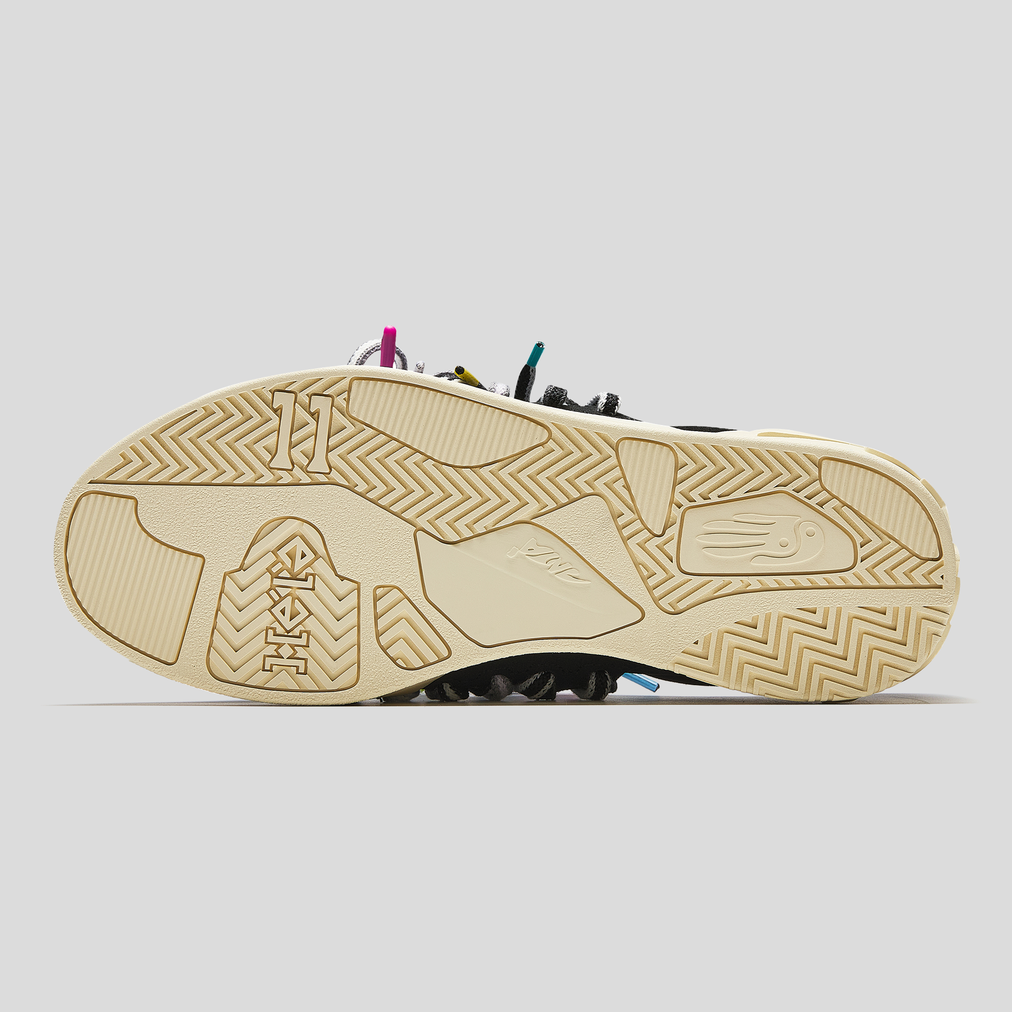ANTA Hélà Style "Roots" Black Lifestyle Sneaker by Kyrie Irving
