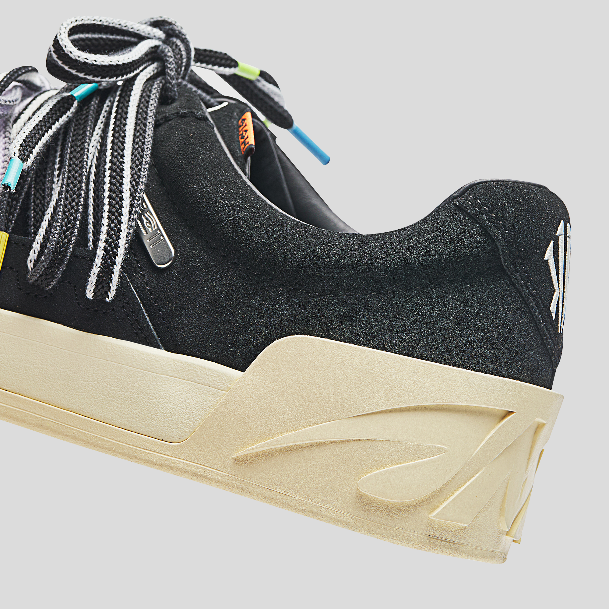 ANTA Hélà Style "Roots" Black Lifestyle Sneaker by Kyrie Irving