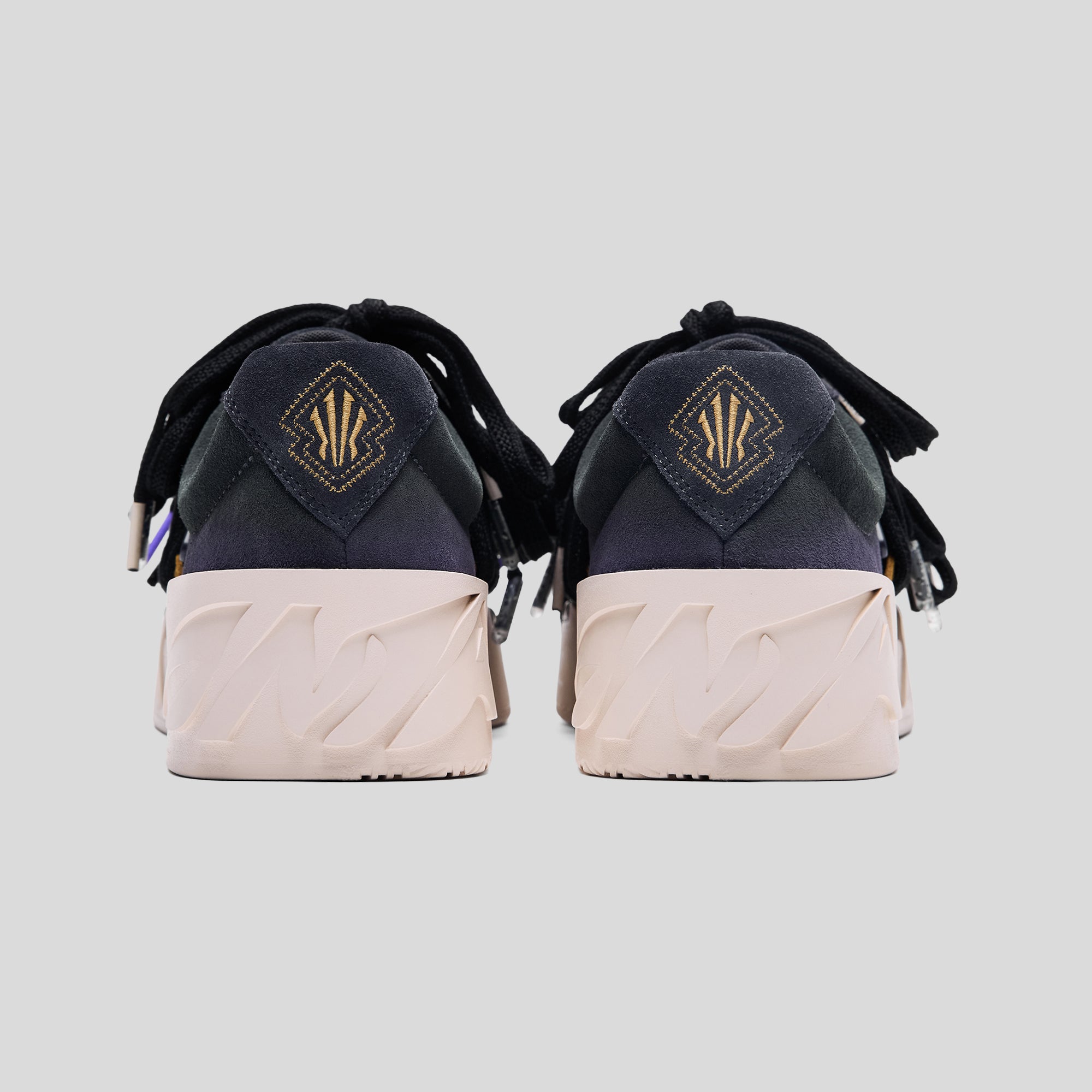 ANTA Hélà Style "Roots" KAI Mentality Lifestyle Sneaker by Kyrie Irving