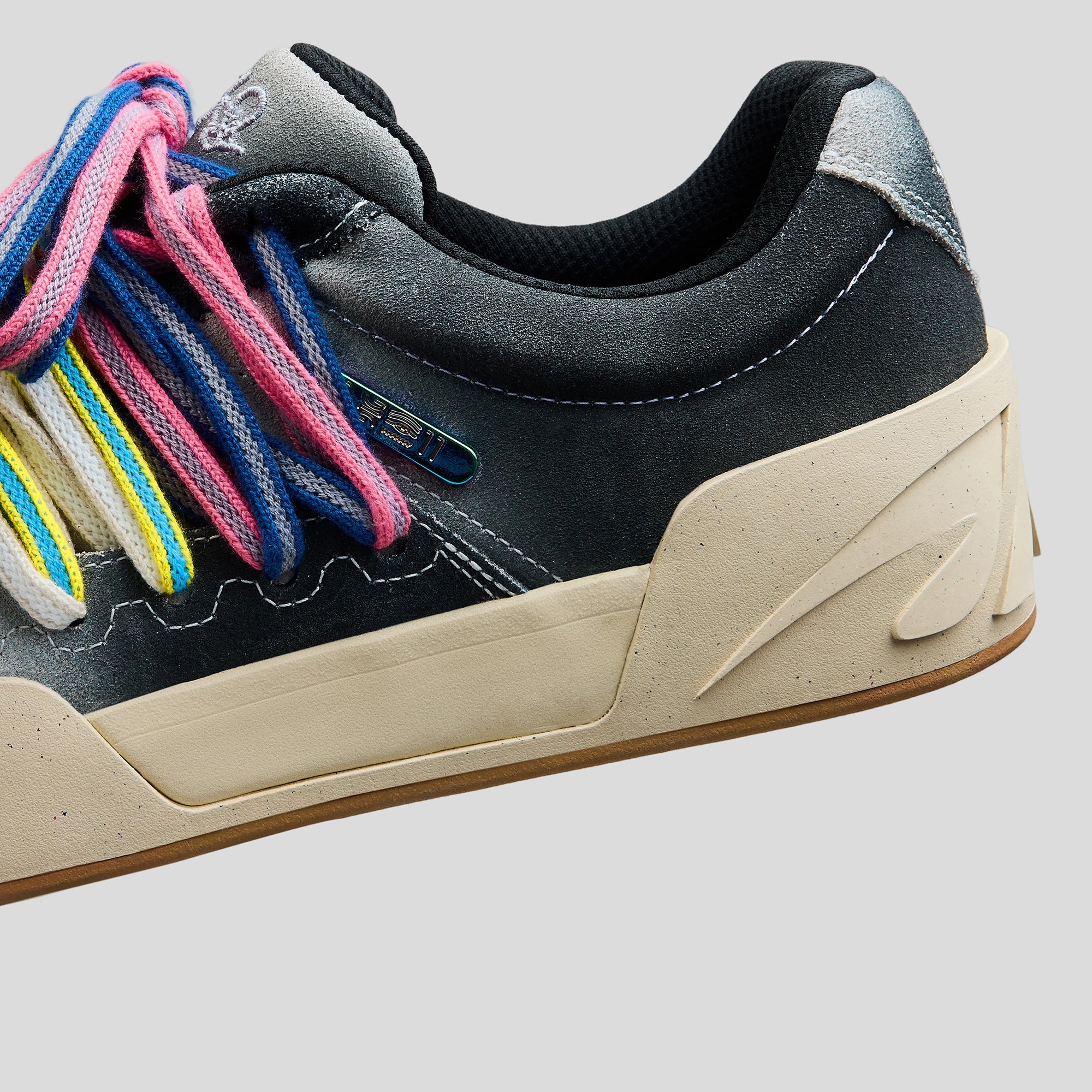 ANTA Hélà Style "Roots" Ombre Black Lifestyle Sneaker by Kyrie Irving