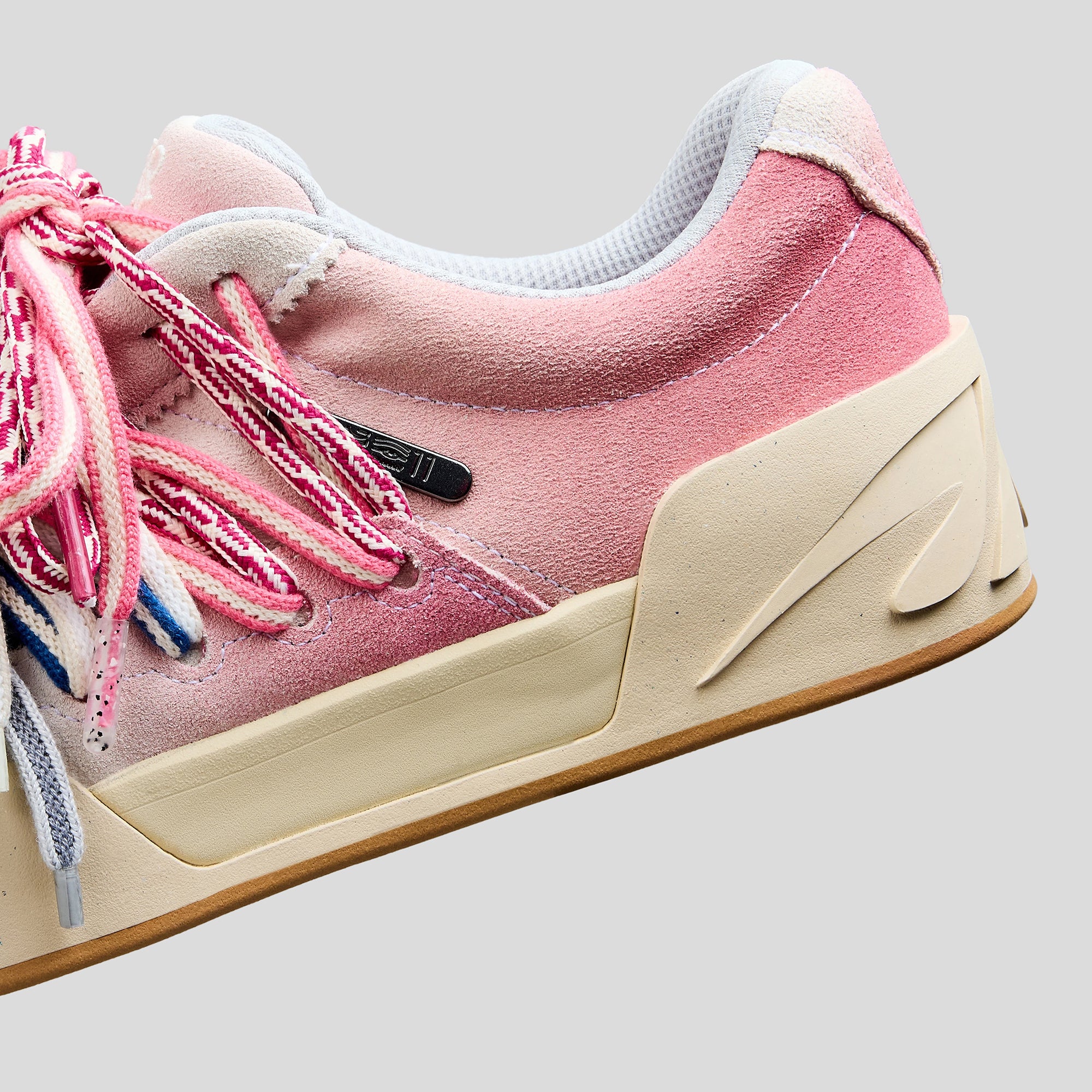 ANTA Hélà Style "Roots" Ombre Pink Lifestyle Sneaker by Kyrie Irving