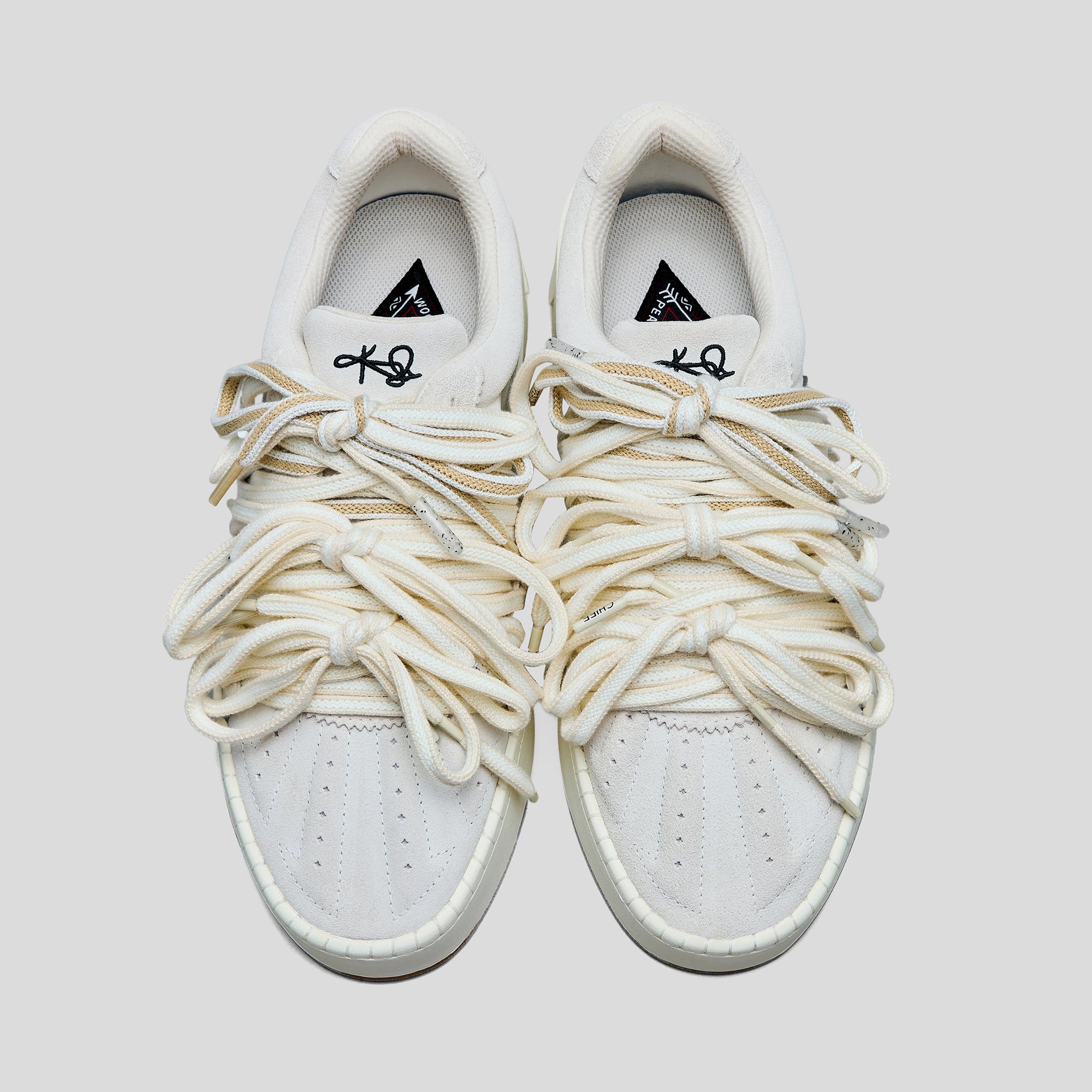 ANTA Hélà Style "Roots" Yang Lifestyle Sneaker by Kyrie Irving