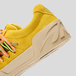 ANTA Hélà Style "Roots" Golden Hands Lifestyle Sneaker by Kyrie Irving