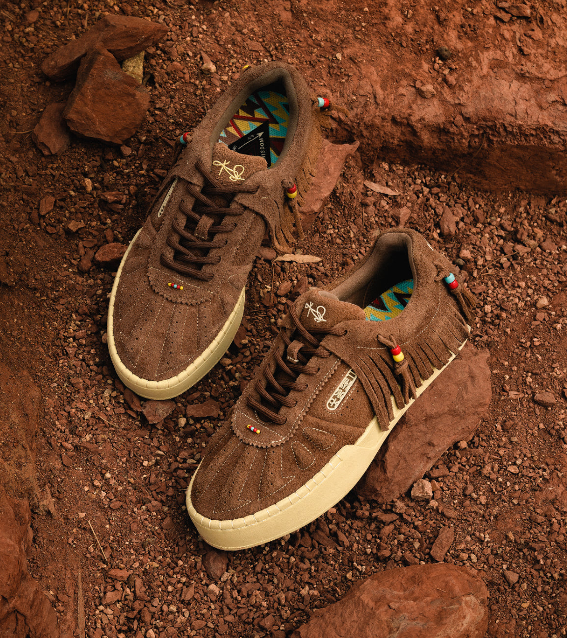 ANTA Hélà Style Lifestyle Shoes by Kyrie Irving