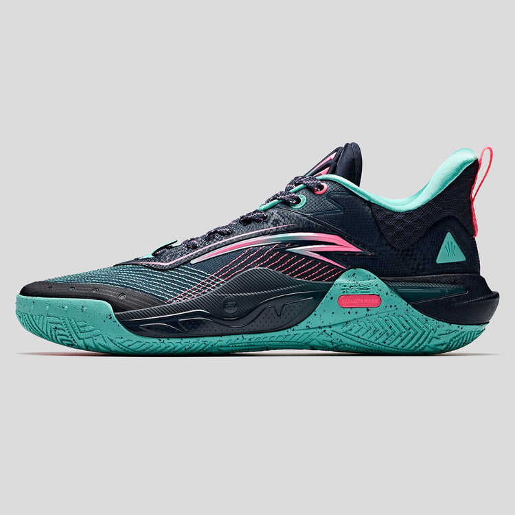 anta hiking shoes