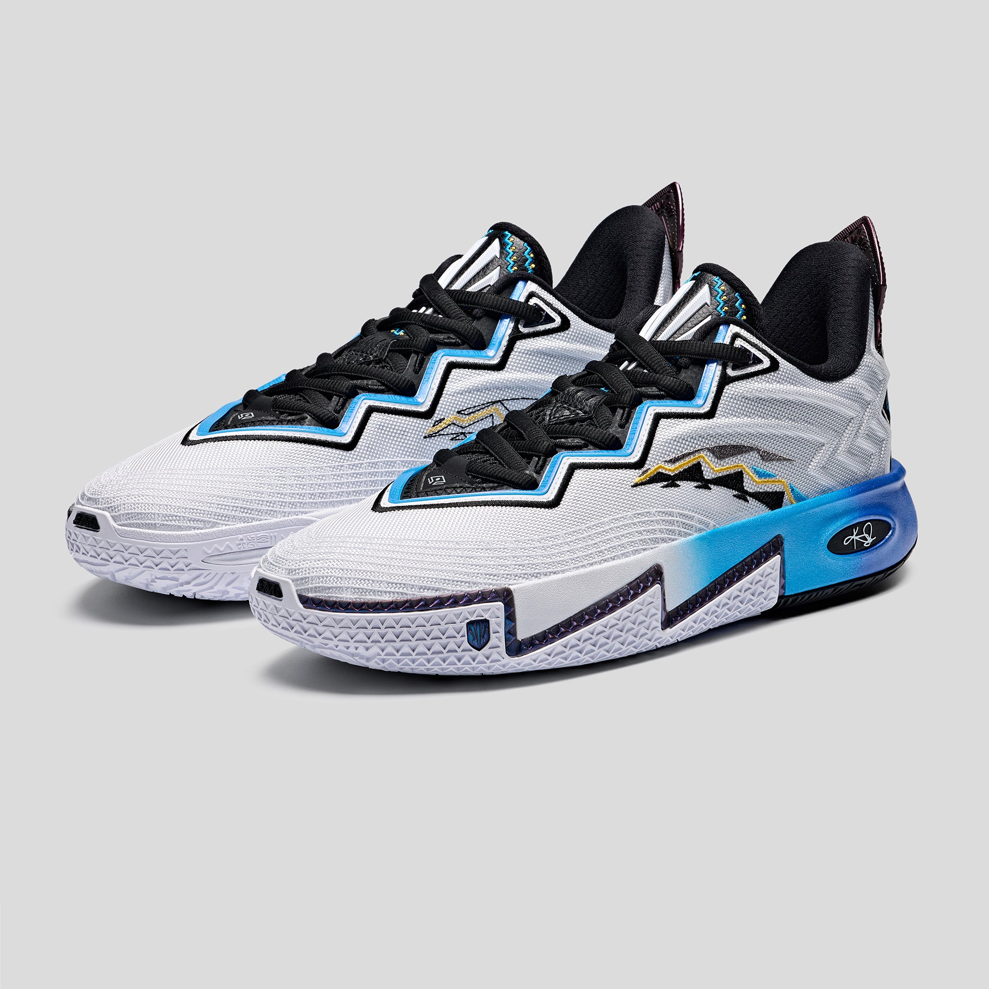 ANTA KAI 2 "Dallas" basketball shoes by Kyrie Irving