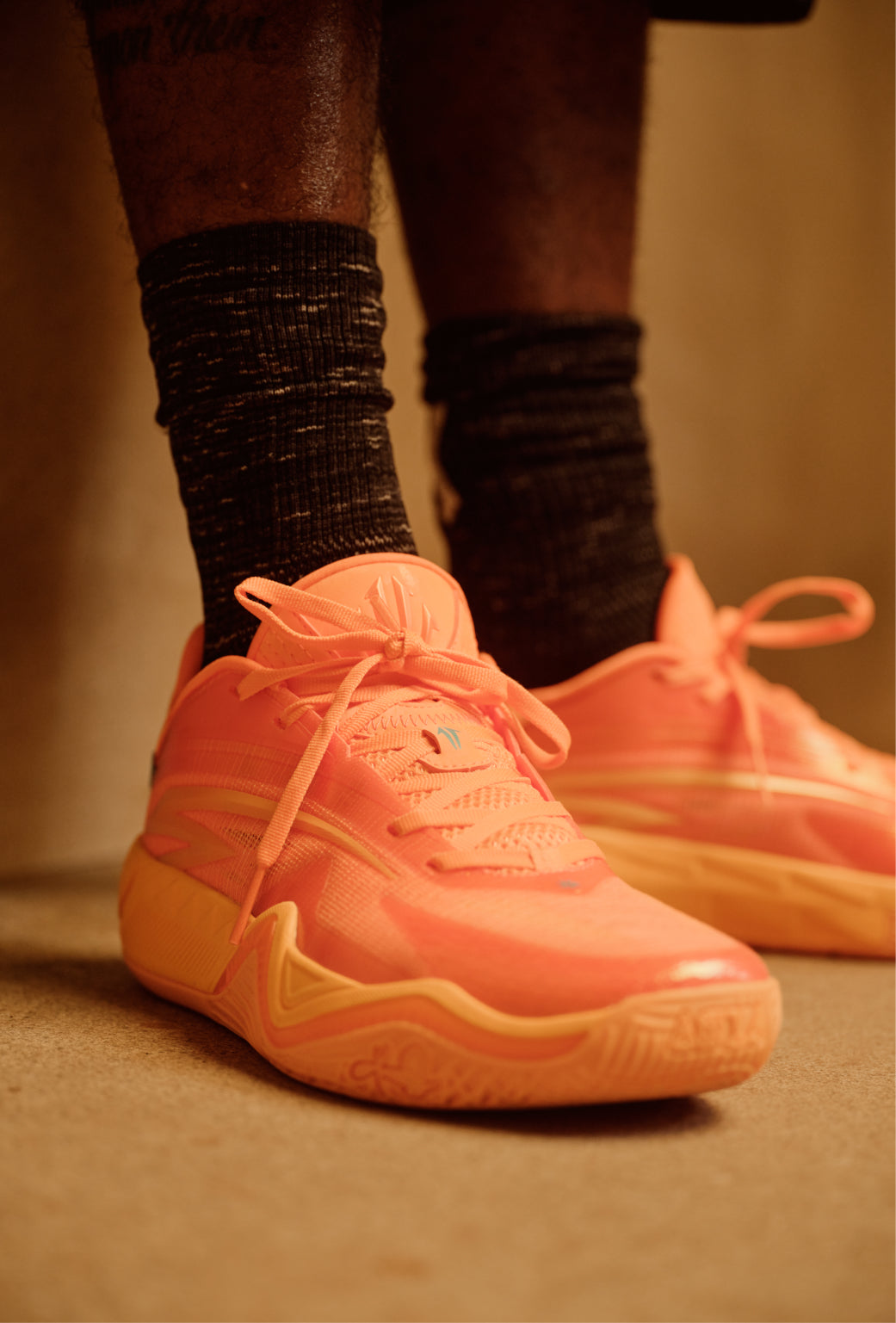 ANTA KAI 3 "Calcite" Basketball Shoes by Kyrie Irving On-foot Look