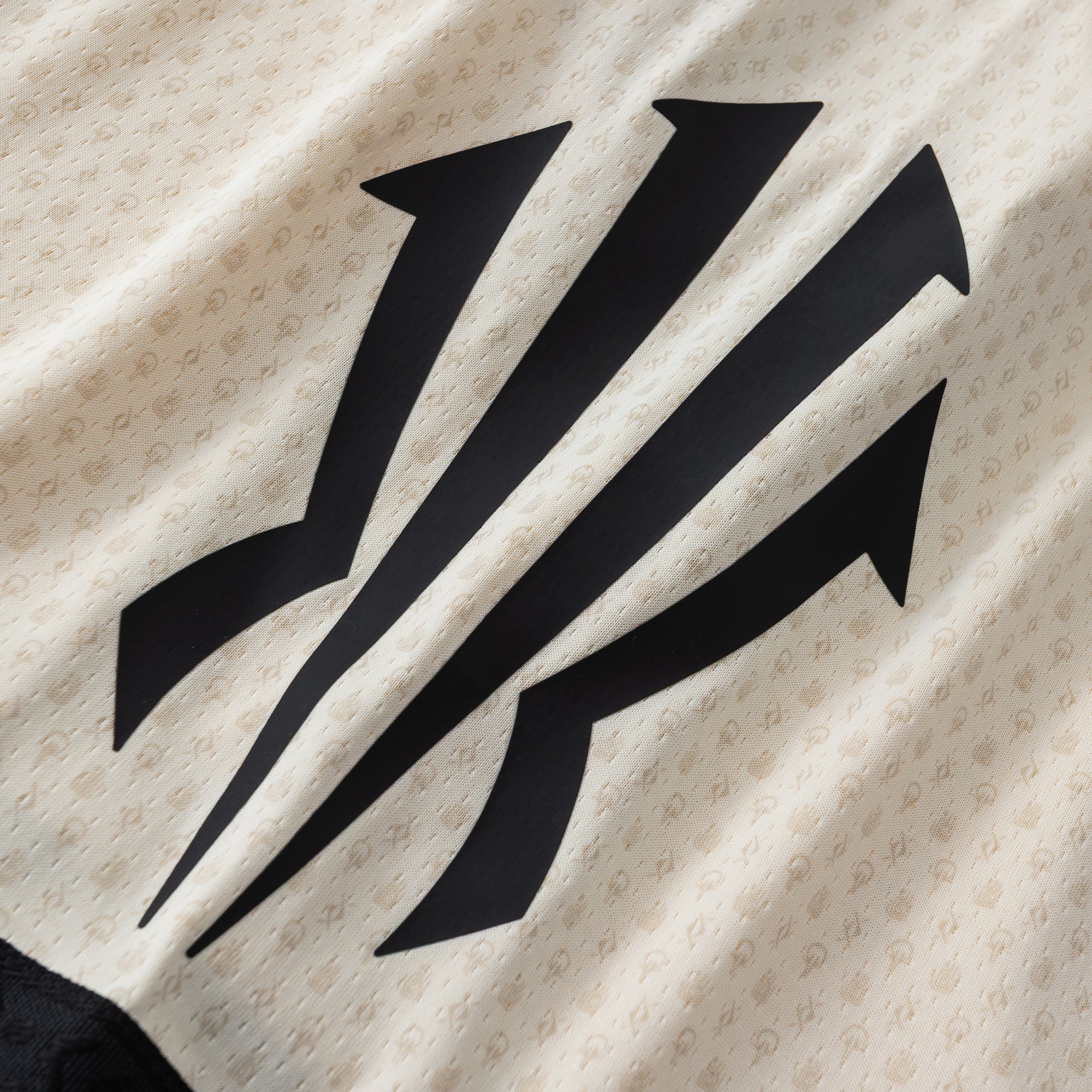 ANTA KAI Logo Game Shorts