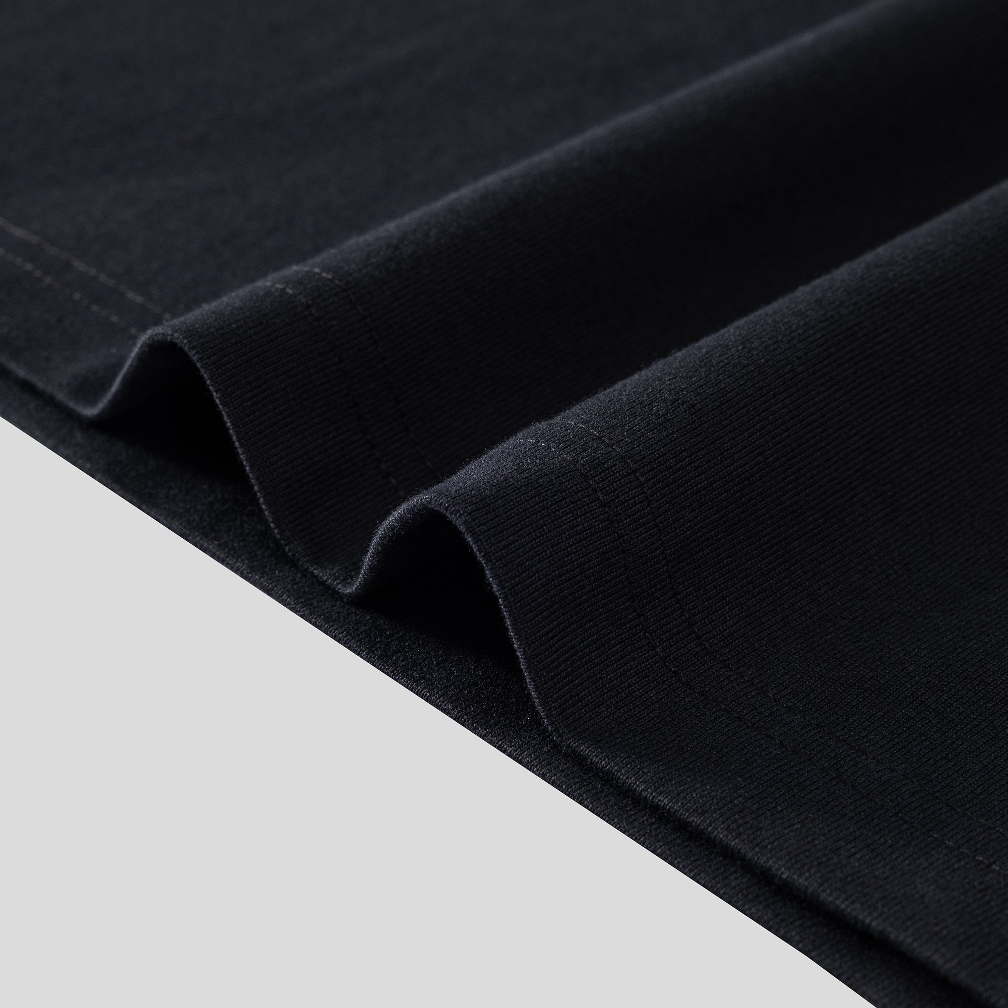 ANTA KAI Long-Sleeve Tee