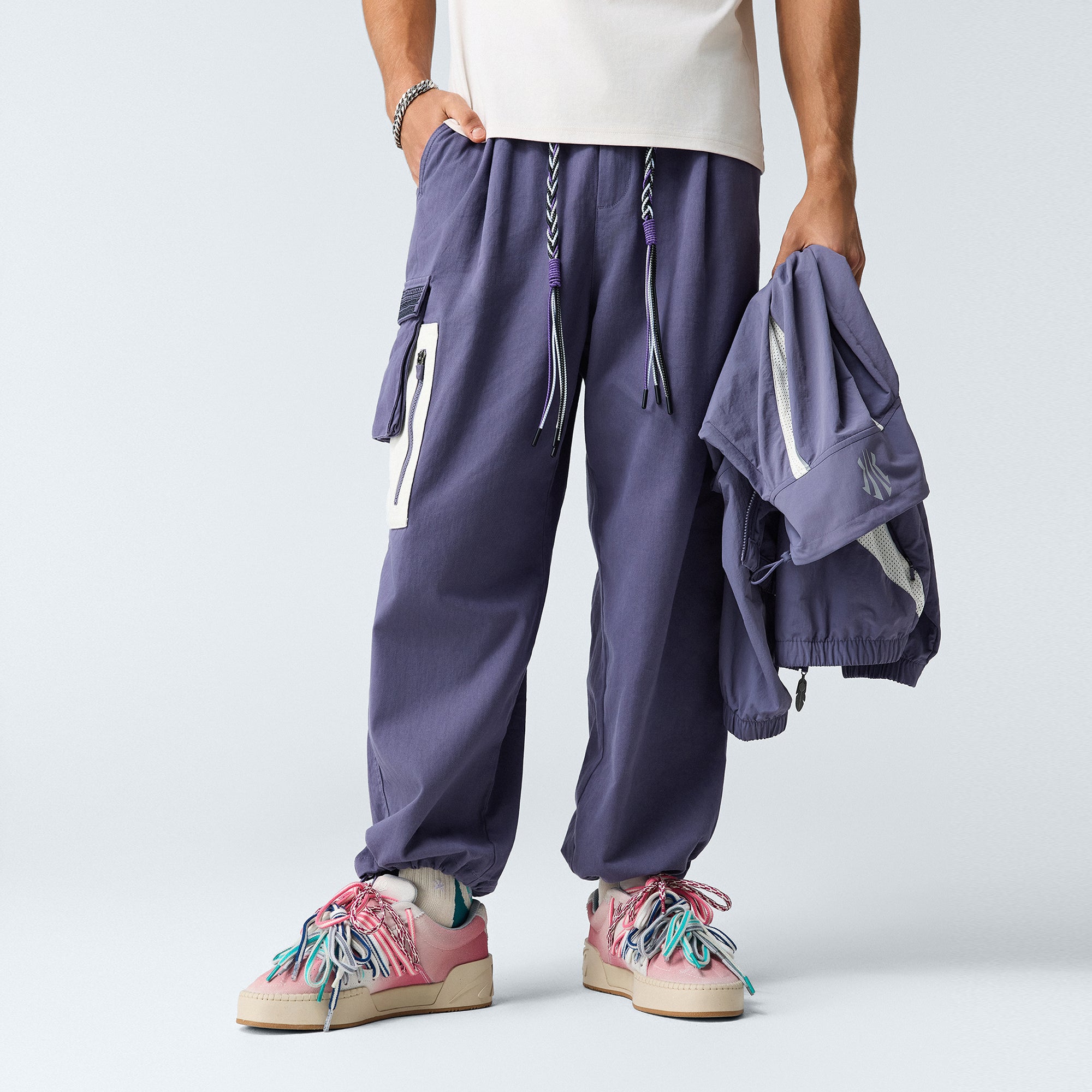 ANTA KAI Round House Pants