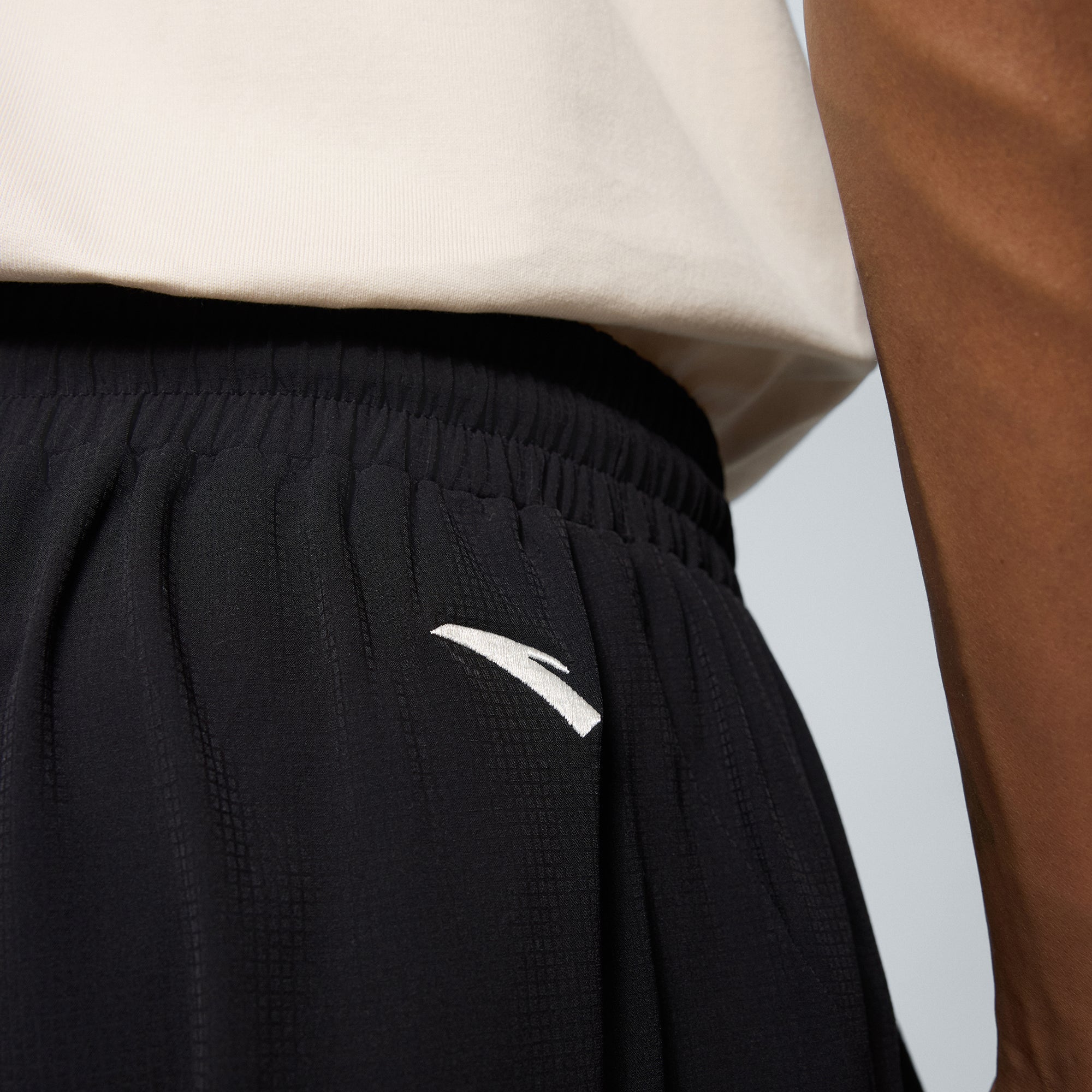 ANTA KAI Woven Sweatpants