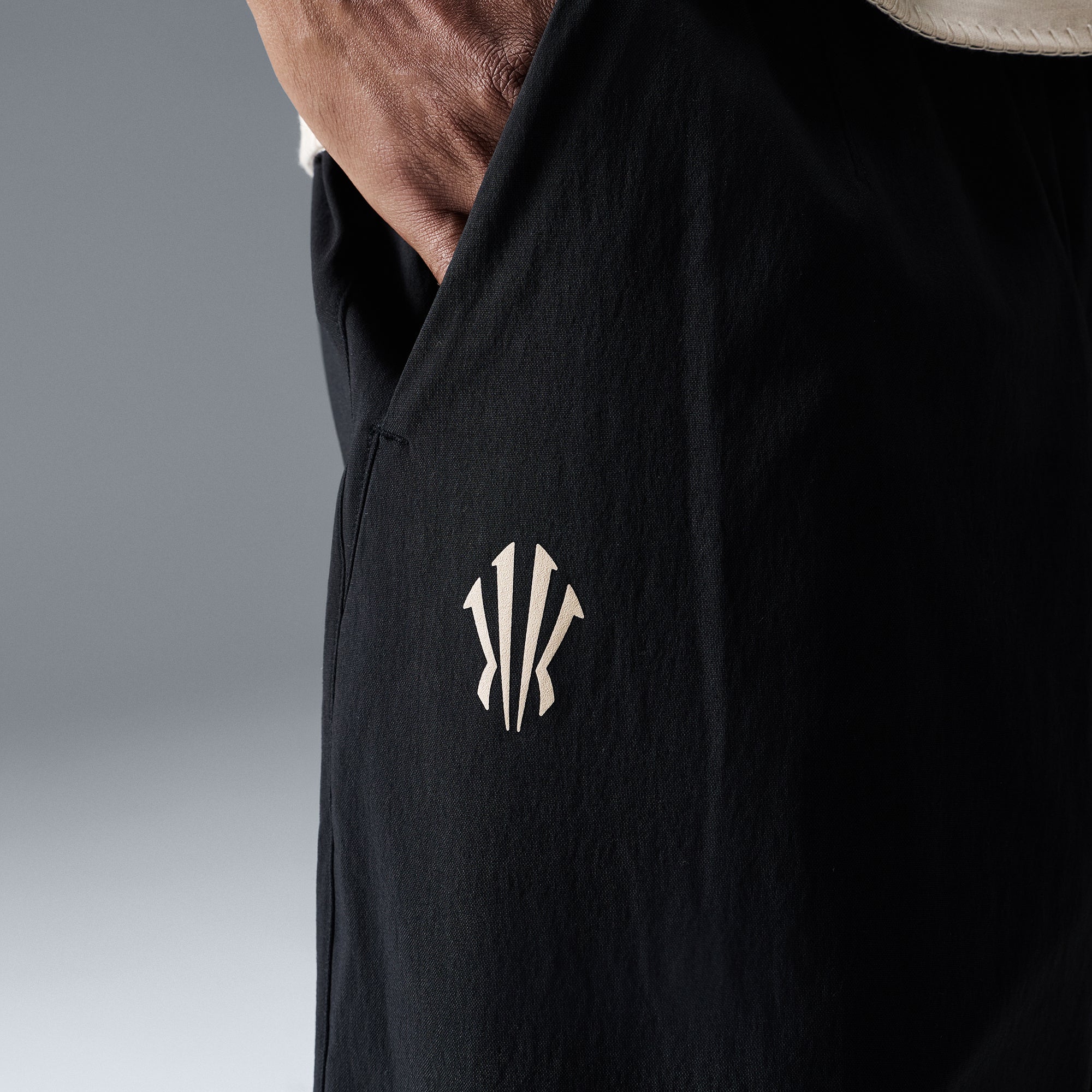 ANTA KAI Woven Track Pants