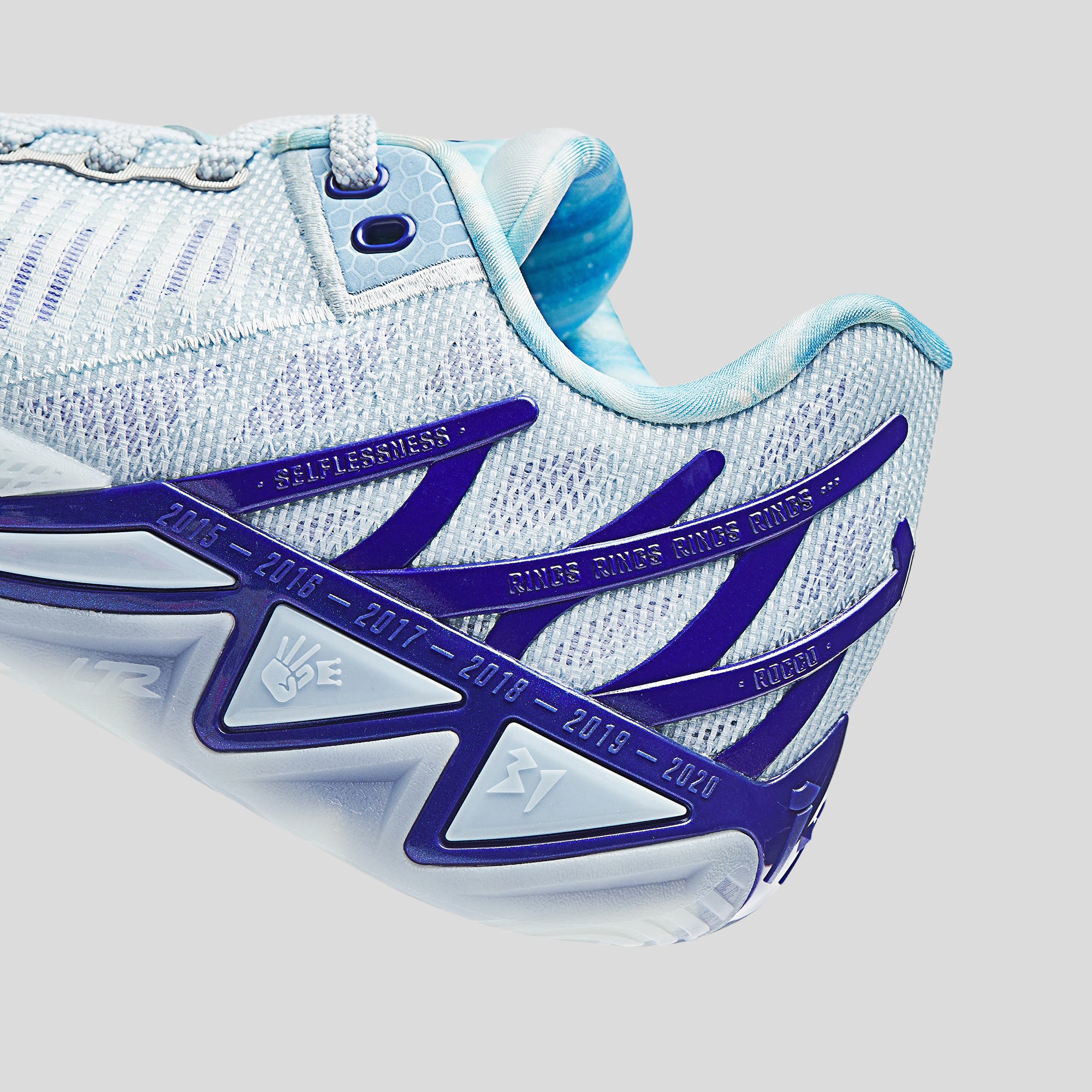 ANTA KT 11 Basketball Shoes by Klay Thompson