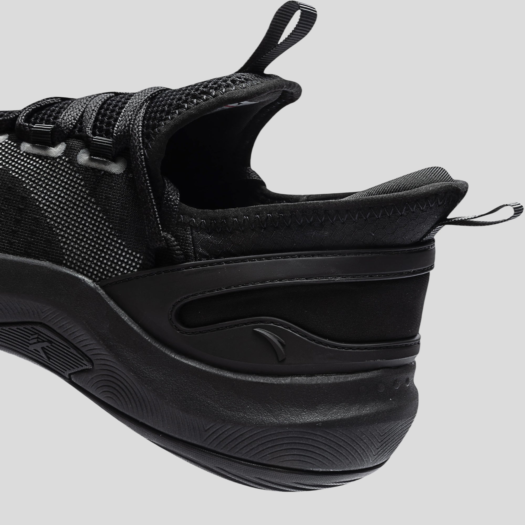 ANTA KT FLY Outdoor Basketball Shoes by Klay Thompson