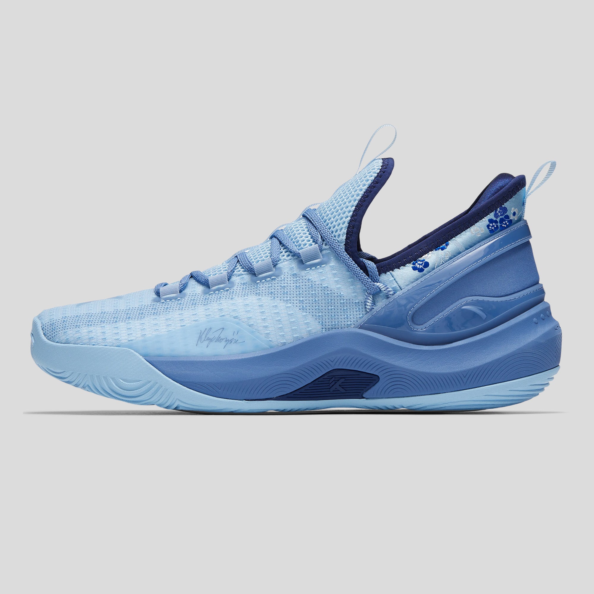 ANTA KT FLY Outdoor Basketball Shoes by Klay Thompson