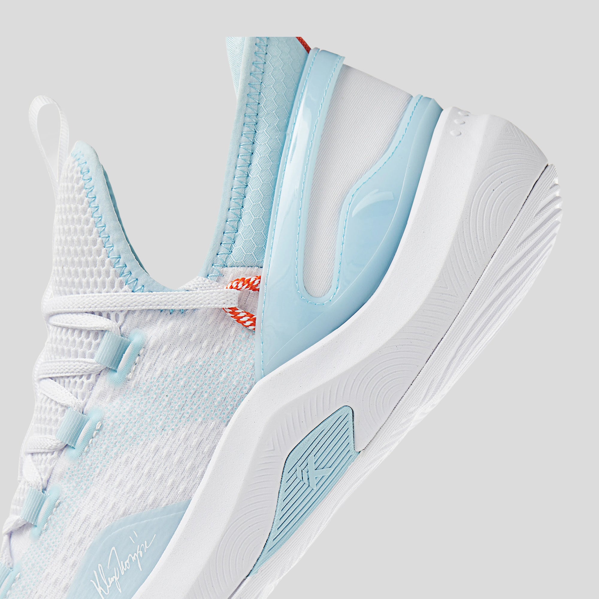 ANTA KT FLY Outdoor Basketball Shoes by Klay Thompson