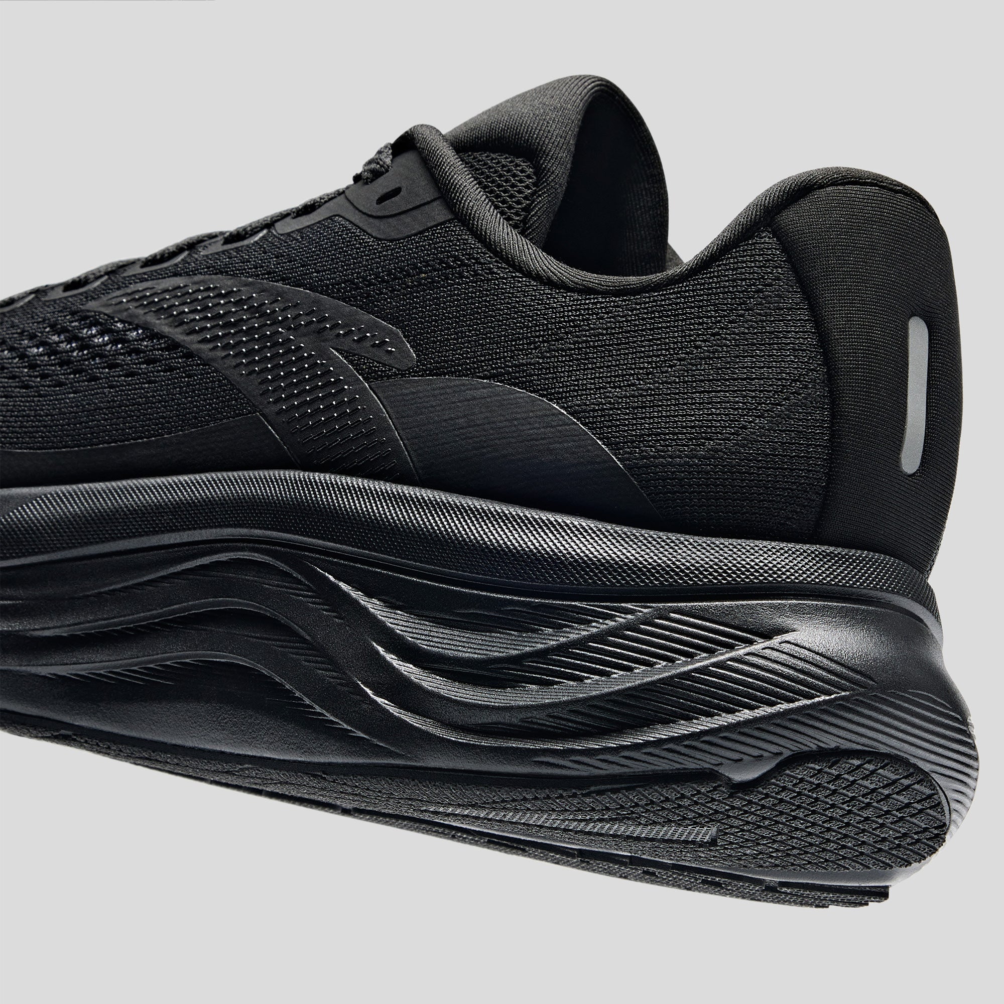 ANTA PG7 max cushioning running shoes