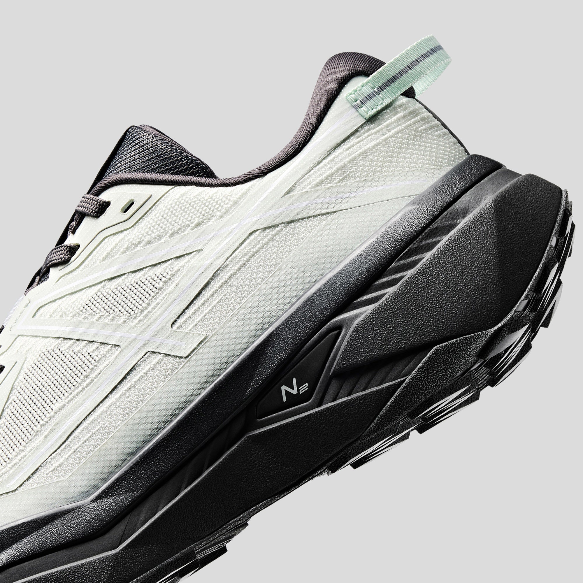 Men's ANTA Saker