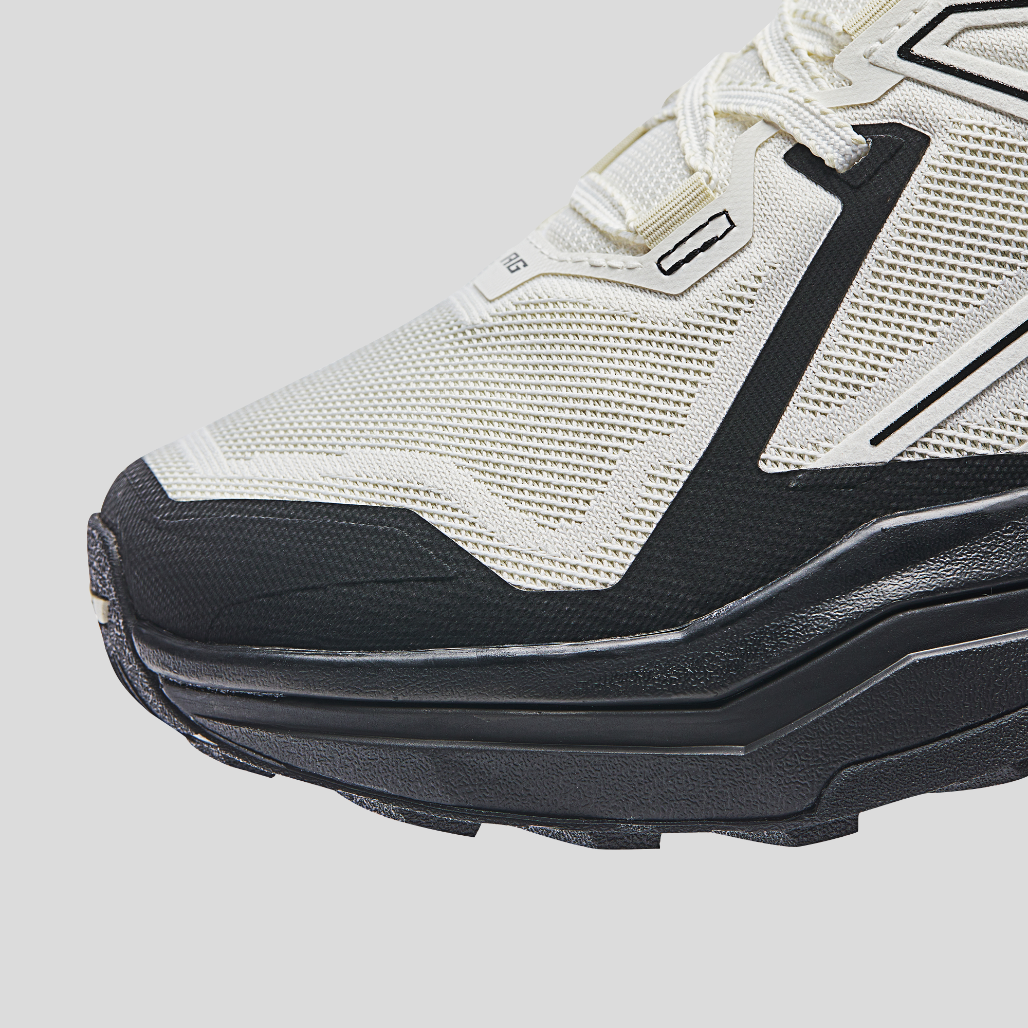 Men's ANTA Saker