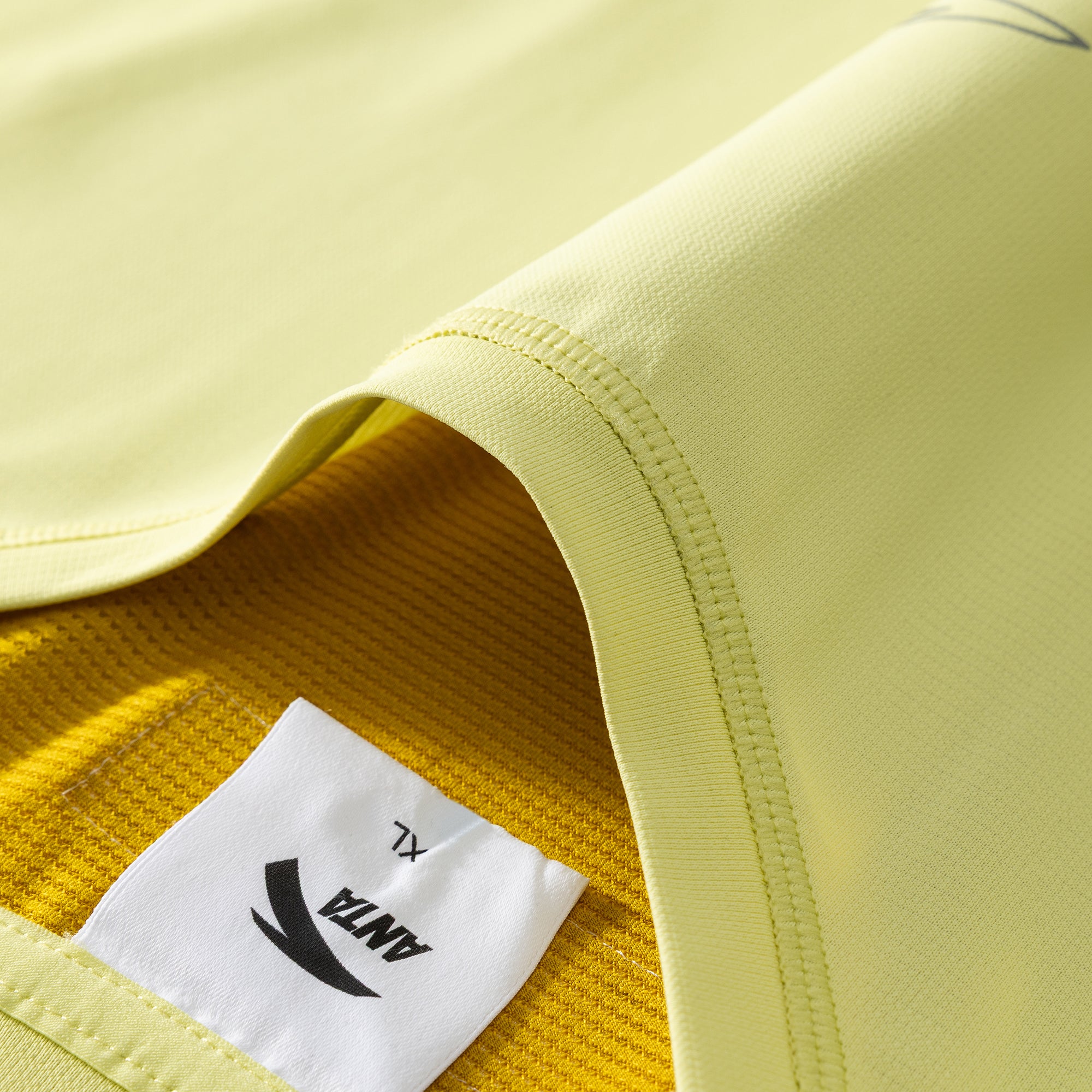 Men's ANTA Short-Sleeve Tee