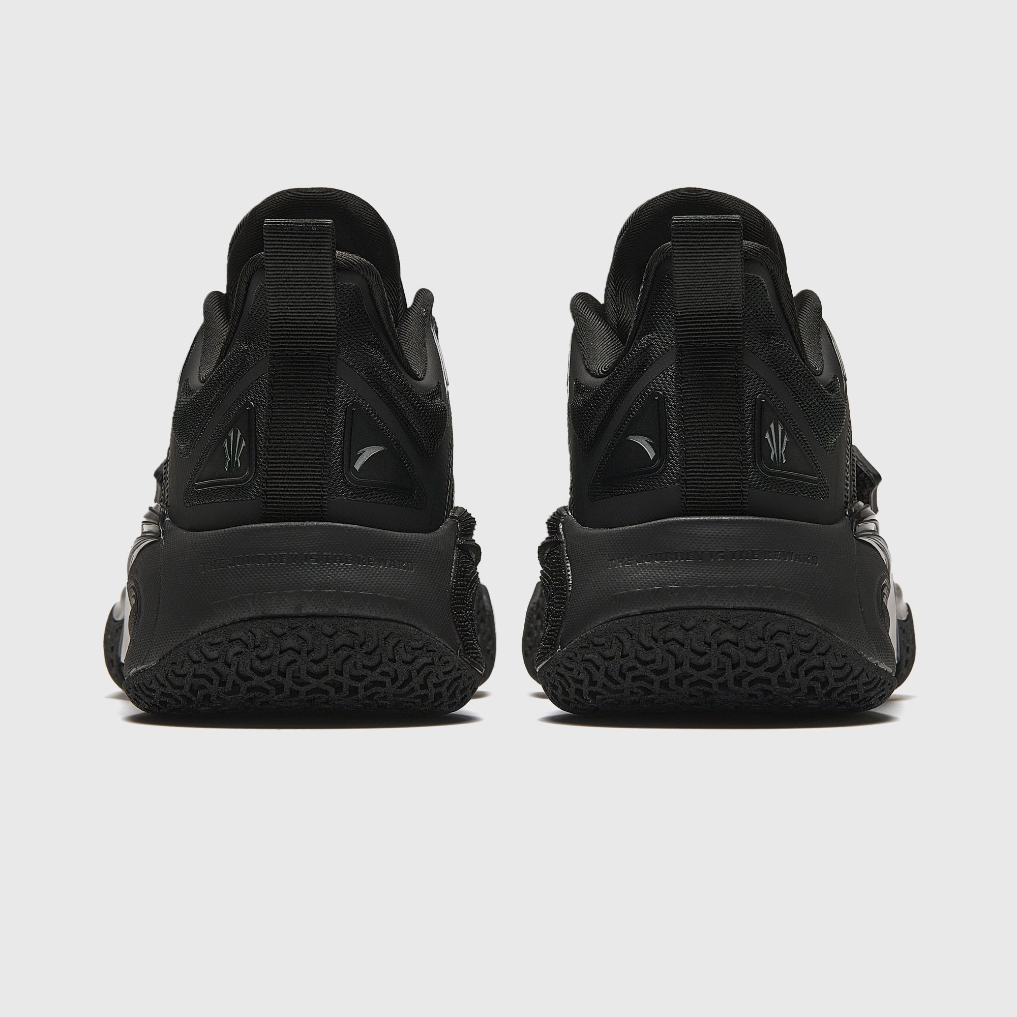 ANTA KAI 1 "Yin" basketball shoes by Kyrie Irving